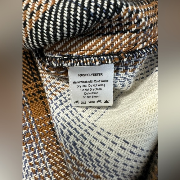 Before You Heavy Flannel Tan/Black & White Jacket Size S/M - Picture 8 of 8